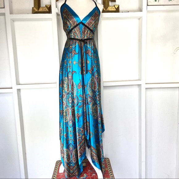 Ultra Pink Dresses & Skirts - Ultra Pink Hankey Hem Maxi Dress M